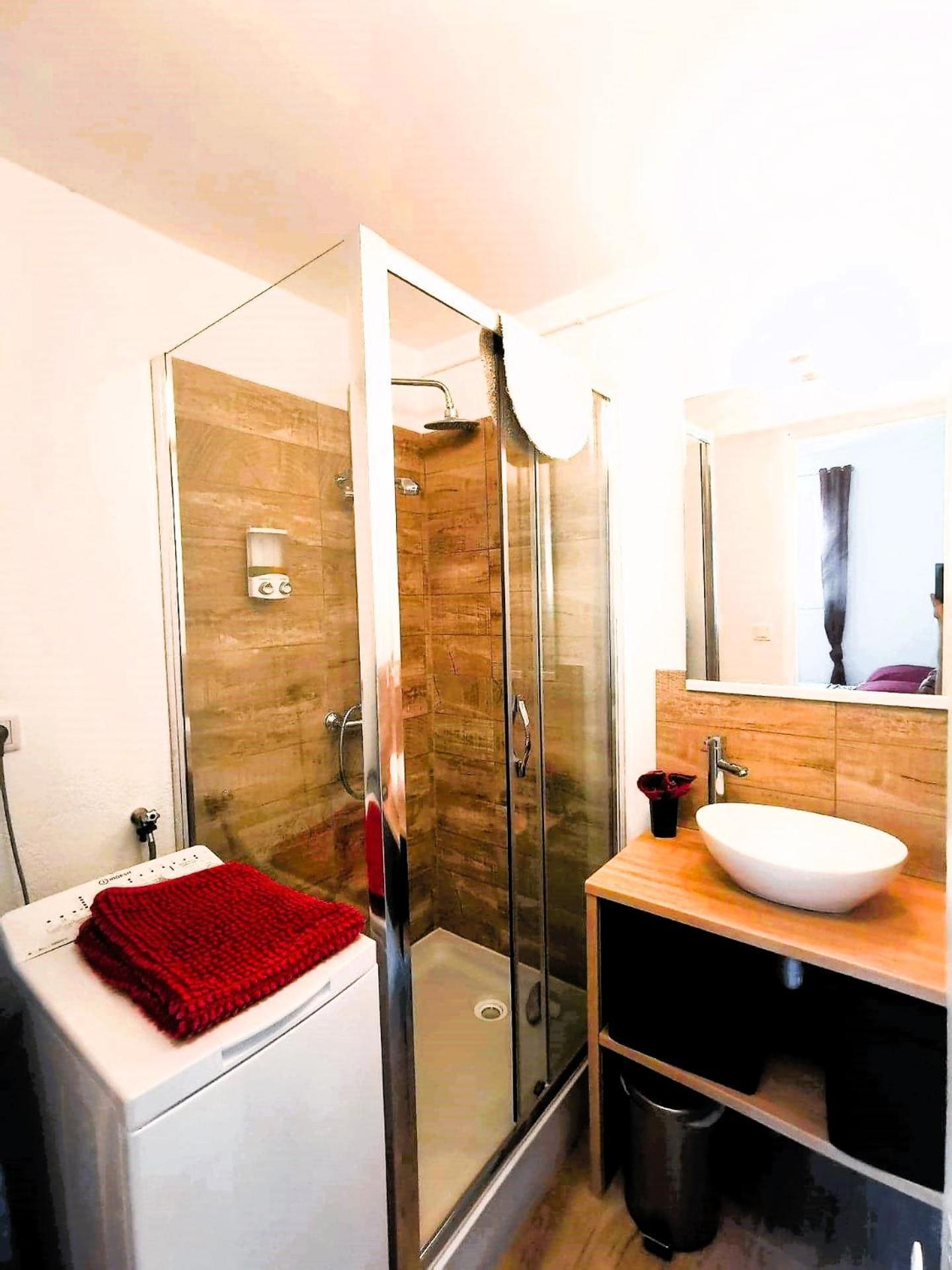 Reve D'Azur En Bord De Mer A La Nartelle Avec Piscine Dans La Residence, Terrasse, Bbq, 2 Chambres 2 Sdb Logement De 35M2 Draps Inclus Sainte-Maxime Extérieur photo